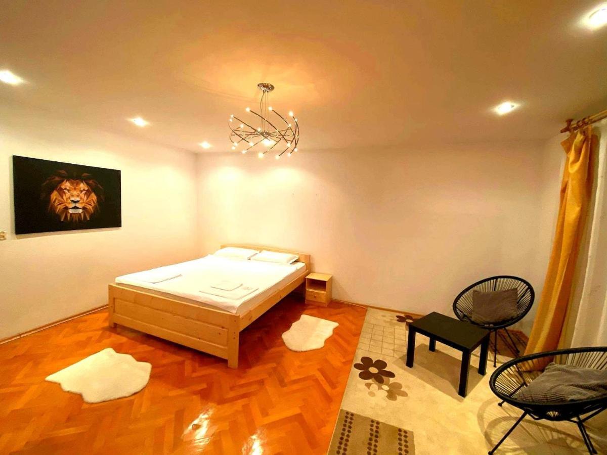 בראשוב Arina'S Apartments מראה חיצוני תמונה